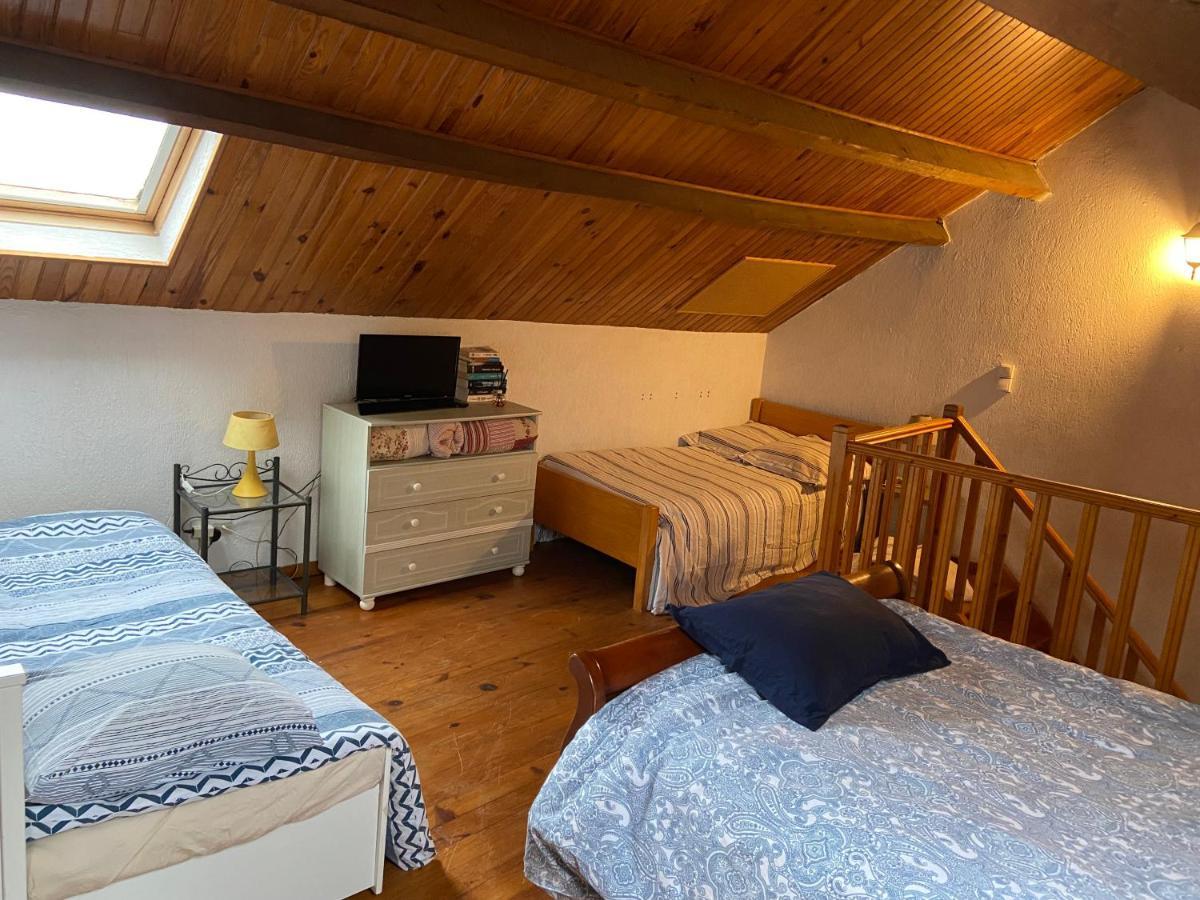 Maison Au Calme A L'Oree Du Bois. Acces A13-A14 Orgeval  Eksteriør billede