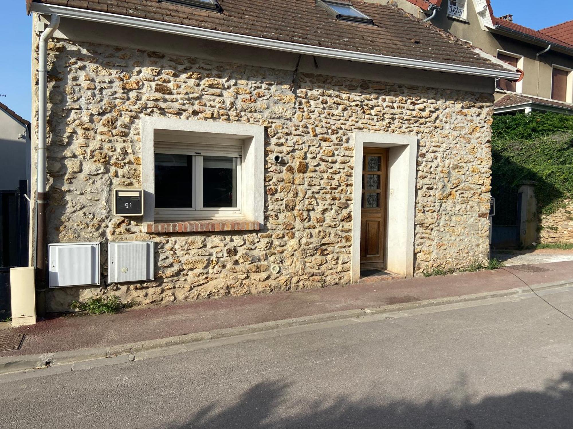 Maison Au Calme A L'Oree Du Bois. Acces A13-A14 Orgeval  Eksteriør billede